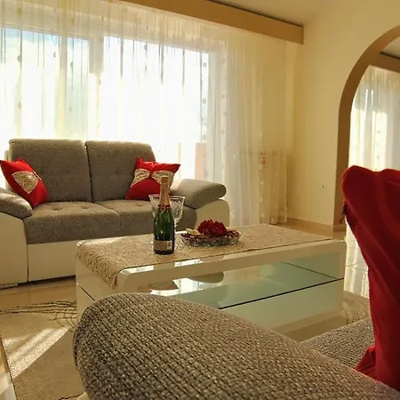 Apartment Beautiful Selci Located In Private House With The Private Pool Rijeka