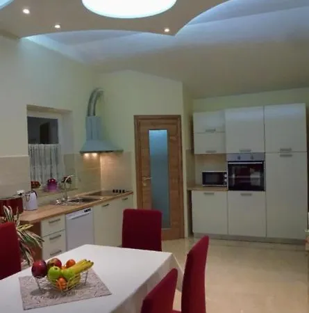 Beautiful Selci Located In Private House With The Private Pool