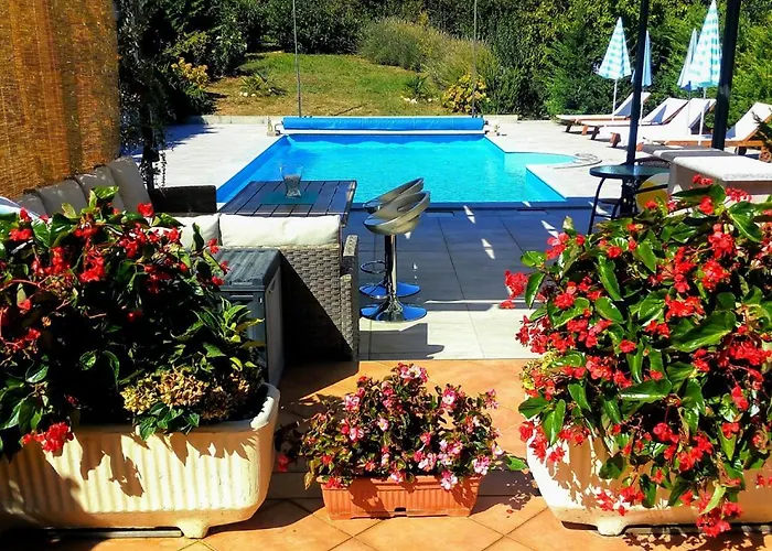 Beautiful Selci Located In Private House With The Private Pool * Rijeka