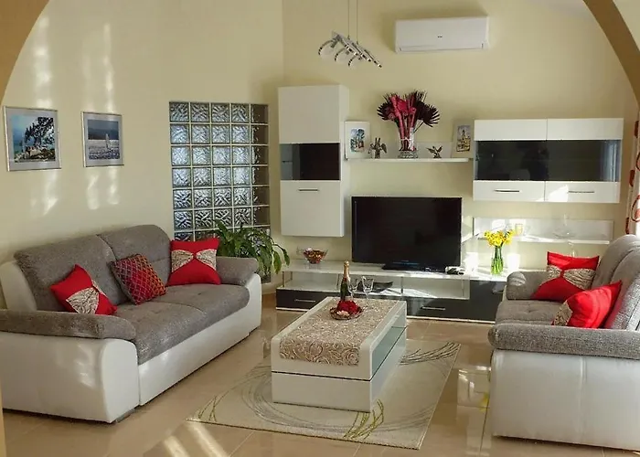 Appartement Beautiful Selci Located In Private House With The Private Pool