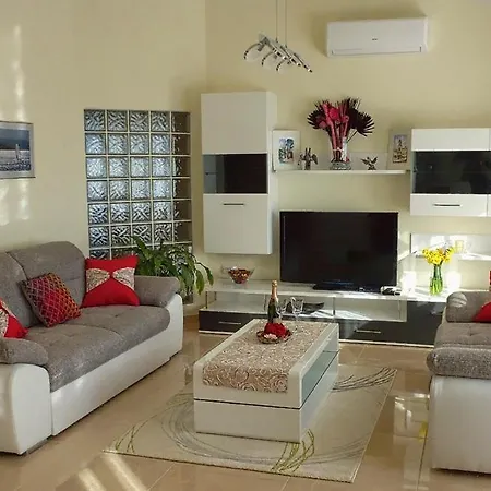 Апартаменты Beautiful Selci Located In Private House With The Private Pool