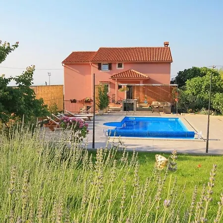Beautiful Selci Located In Private House With The Private Pool *